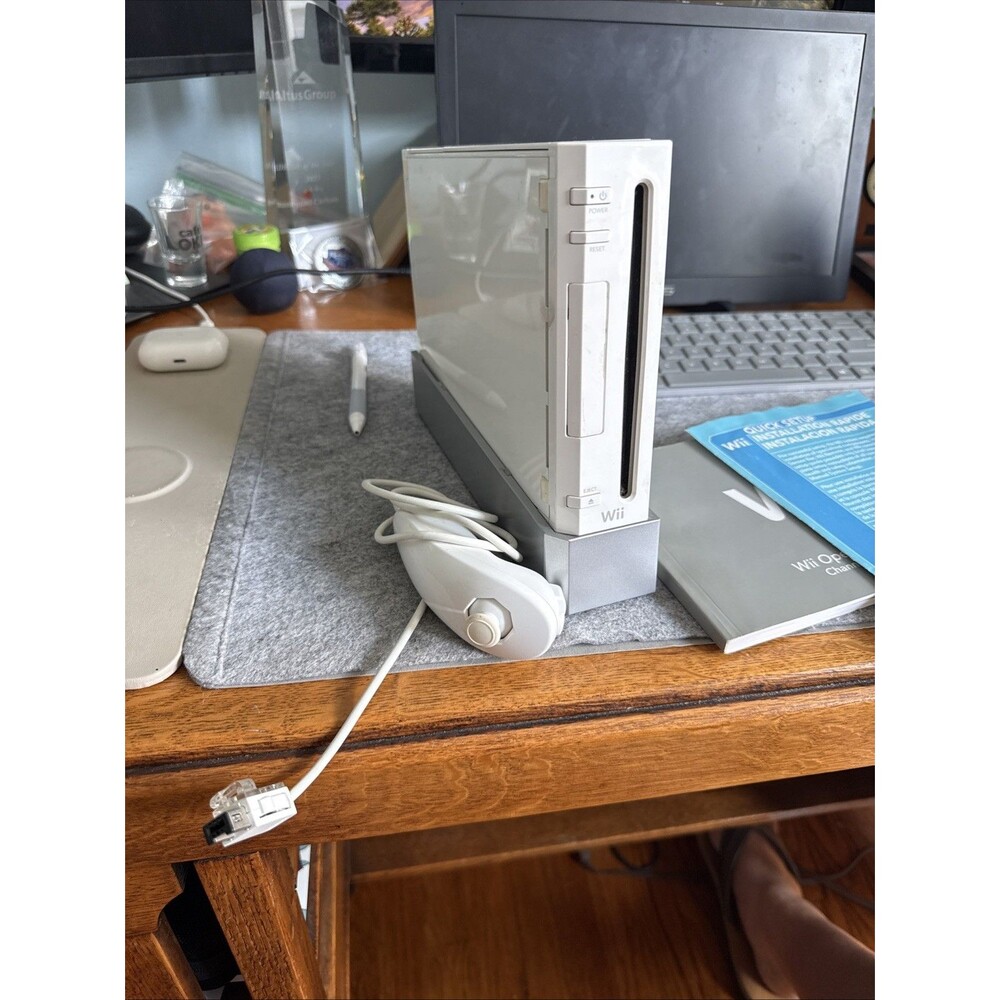 Nintendo Wii Console, Wires not included!